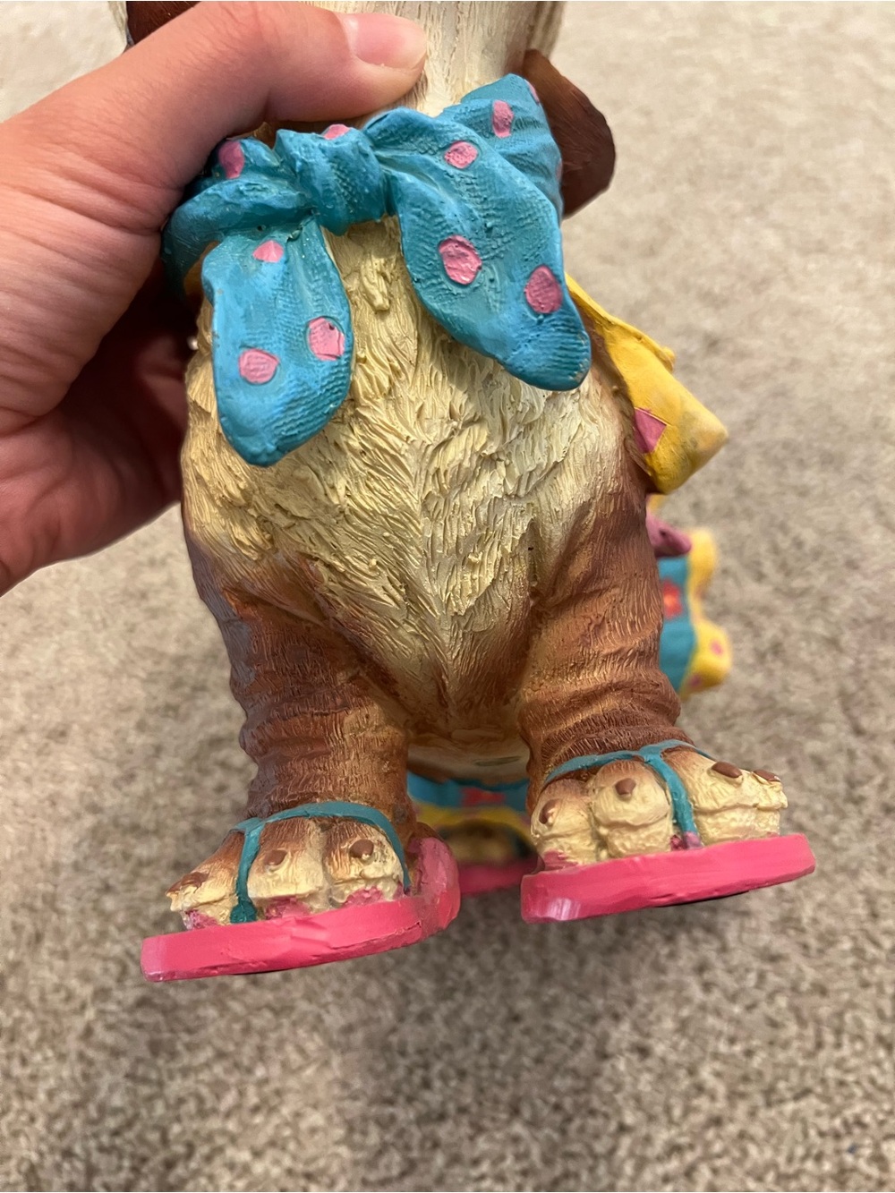⚪️Dachshund w/sunglasses & dress & accessories decorative statue, preowned⚪️ - Picture 6 of 12